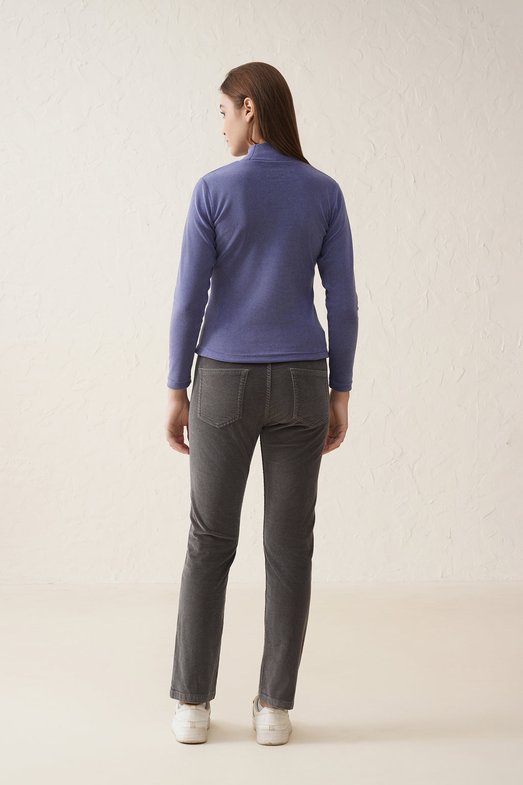 Women’s T-Neck