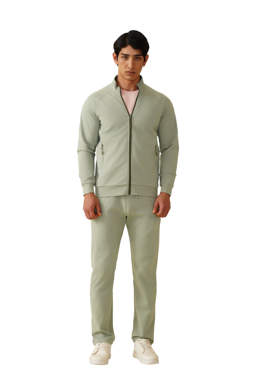 All-Weather Zipper – Adaptive Comfort for Every Climate