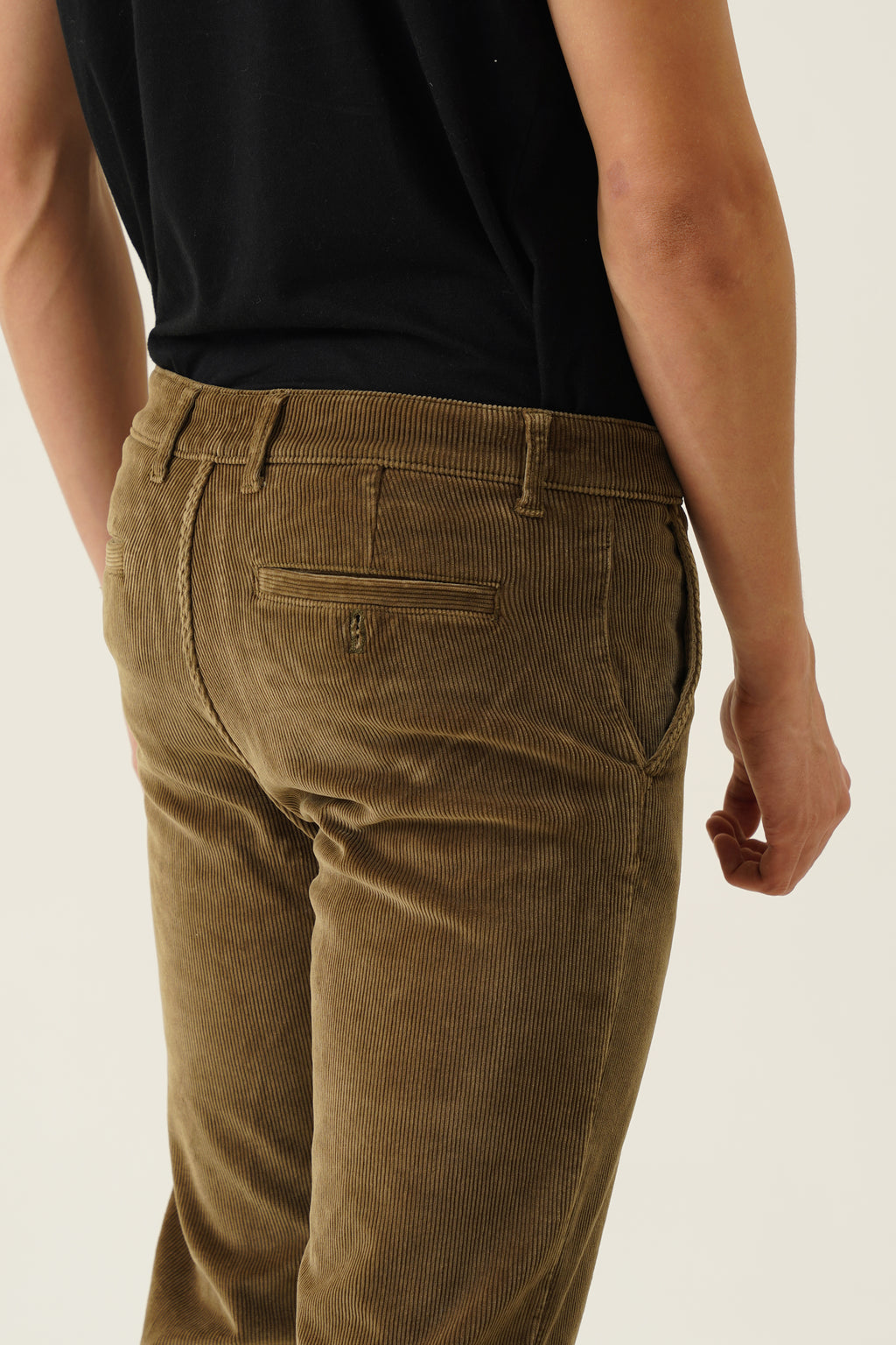 Fleece Corduroy Cross Pocket