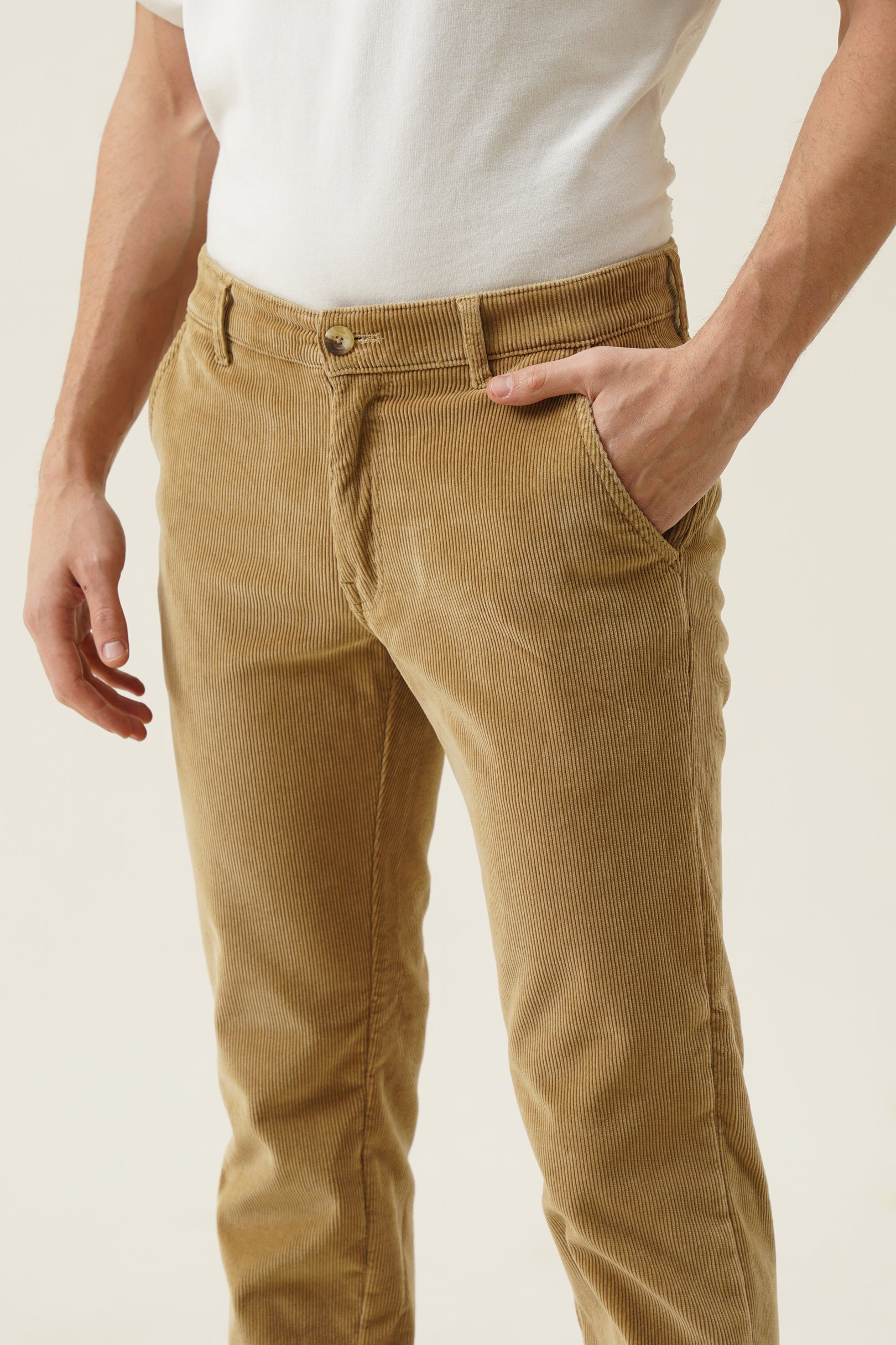 Fleece Corduroy Cross Pocket